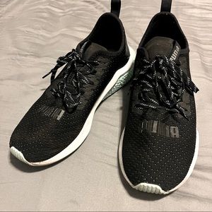 PUMA Hybrid Running Shoes - Black and Teal - 9.5 womens